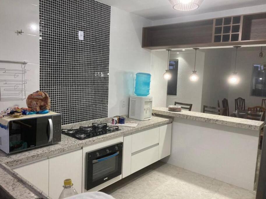 Casa Com Piscina, Grande E Espacosa No Condominio Dos Passaros كابو فريو المظهر الخارجي الصورة